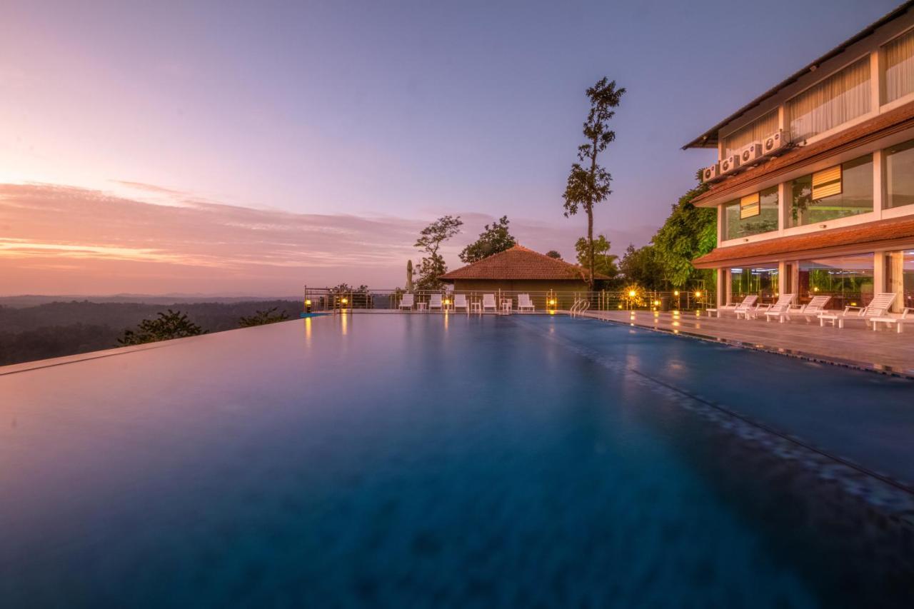 Coorg Cliffs Resorts Ammatti Buitenkant foto